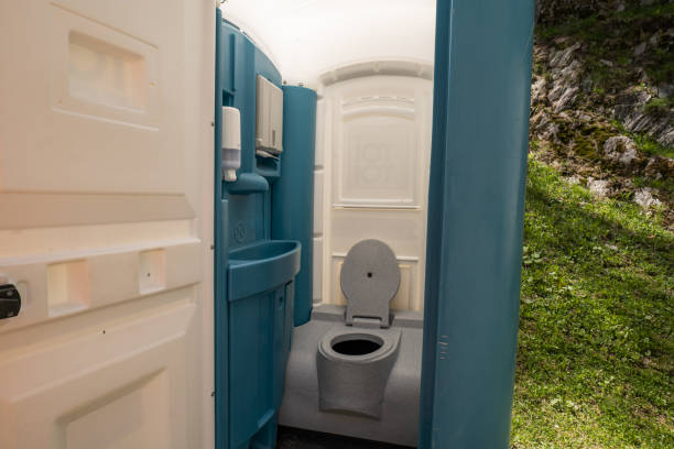 Portable Toilet Options We Offer in Cornelius, OR