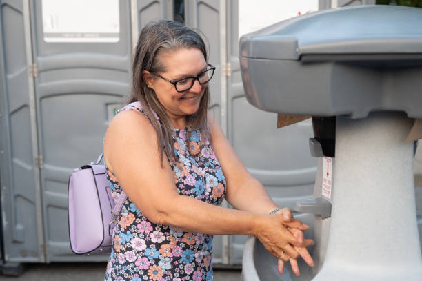 Best Luxury portable toilet rental  in Cnelius, OR
